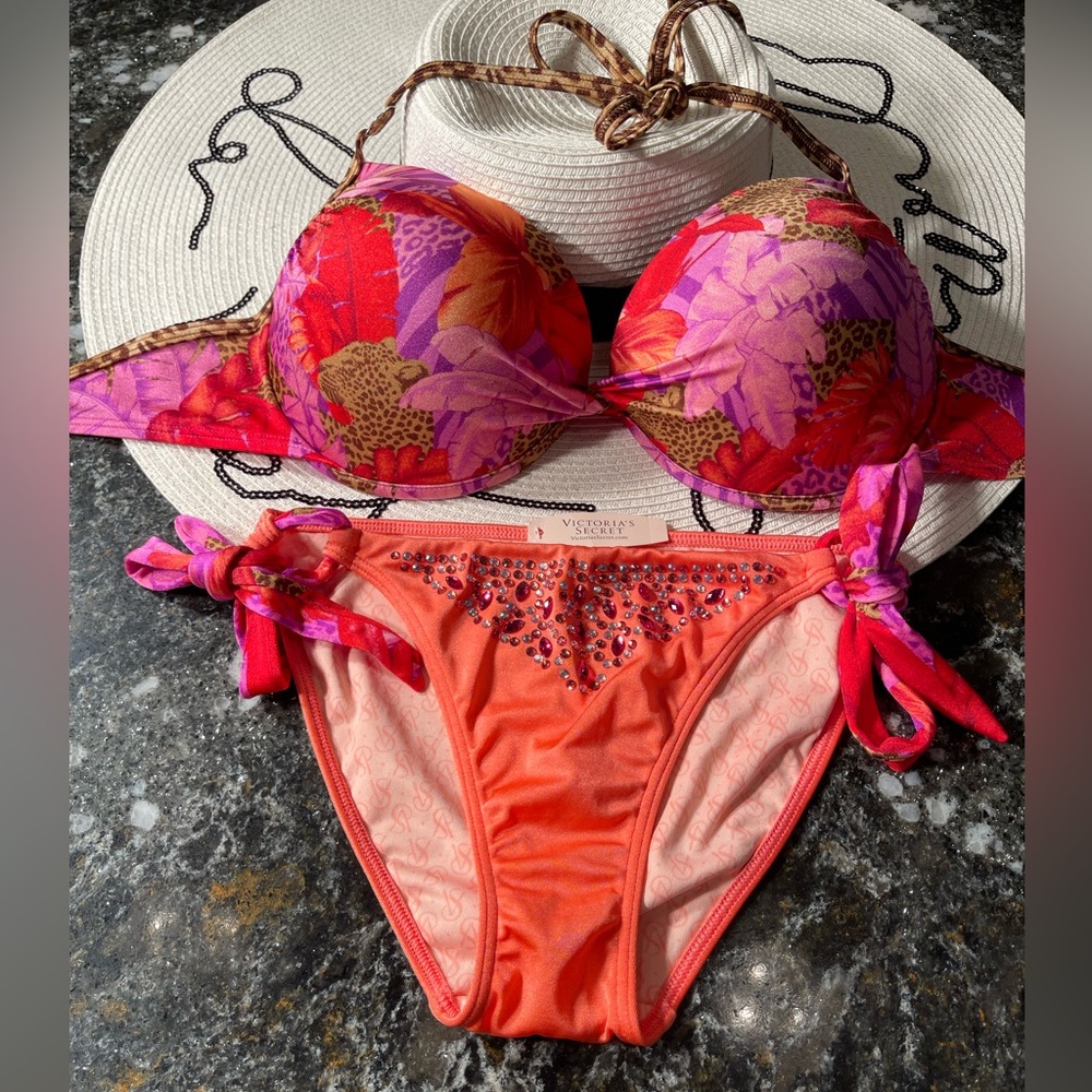NWT VS swim vintage 34DD/S embellished bottoms